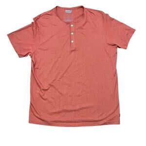 Levi’s Men’s Peach Top With 3 Buttons On It Size X-Large